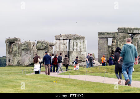 Stonehenge - Linteau sur cercle intérieur Pierres Banque D'Images