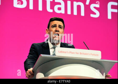 Manchester, UK. 24 Septembre, 2014. Andy Burnham, secrétaire d'État à l'ombre du parti Santé Crédit : Della Batchelor/Alamy Live News Banque D'Images