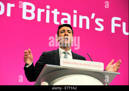 Manchester, UK. 24 Septembre, 2014. Andy Burnham, secrétaire d'État à l'ombre du parti Santé Crédit : Della Batchelor/Alamy Live News Banque D'Images