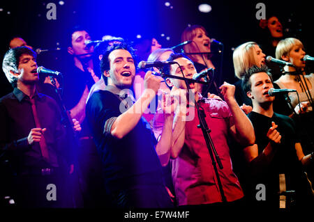 Perpetuum Jazzile, slovène, groupe de musique a cappella à la scène en concert sold out Dvorana Tabor, Maribor, Slovénie, 2012 Banque D'Images