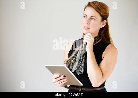 Thoughtful businesswoman Banque D'Images