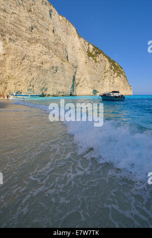 Dans Spiwreck Amazing beach Zakynthos, Grèce Banque D'Images