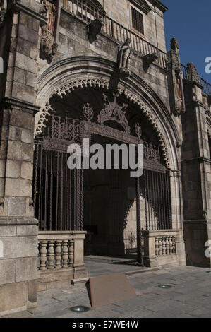 La cathédrale de Braga () de la cathédrale de Braga, Portugal Banque D'Images