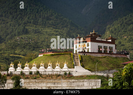 L'est du Bhoutan, Trashigang, Rangjung Woesel Thakchog et monastère Choeling, moines Banque D'Images