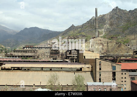 Les mines de cuivre et les fonderies à Alaverdi, Arménie. Banque D'Images