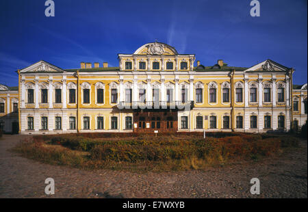 Saint-pétersbourg a été fondée par le Tsar Pierre le Grand et est la deuxième plus grande ville de la Russie. Sheremetev Palace Banque D'Images