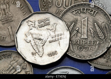 Coins de l'Inde. Carte de l'Inde comme un symbole de l'intégration nationale indienne décrite dans le Indian Rupee une médaille. Banque D'Images