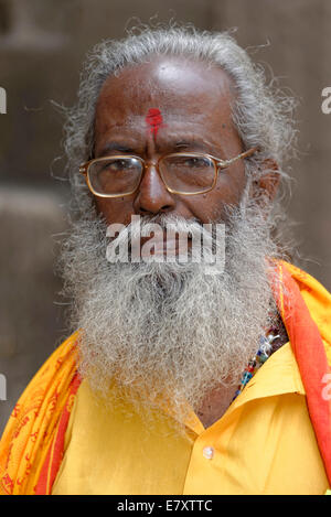 Portrait d'un vieil Indien, Sadhu, Aurangabad, Maharashtra, Inde Banque D'Images