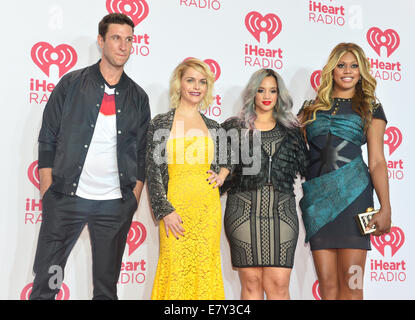 Acteurs Pablo Schreiber, Taryn Manning, Dascha Polanco et Laverne Cox assiste à la 2014 iHeartRadio Music Festival à Las Vegas Banque D'Images