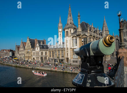 Une belle fin de journée à étés Graslei, la vieille ville médiévale de Gand en Belgique Banque D'Images