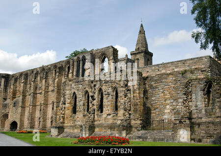 Une partie des ruines de Dunfermline Palace dans le Fife, en Écosse. Banque D'Images