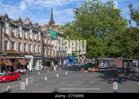 Edinburgh, Scotland, UK - Septembre 2012 ; Streetview de la ville d'Édimbourg, capitale de l'Ecosse depuis le 15e siècle. Banque D'Images