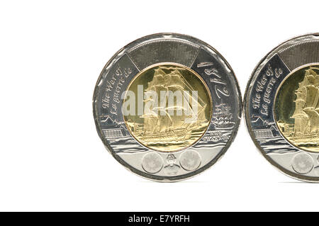 Deux pièces de monnaie dollar isolé sur fond blanc Banque D'Images