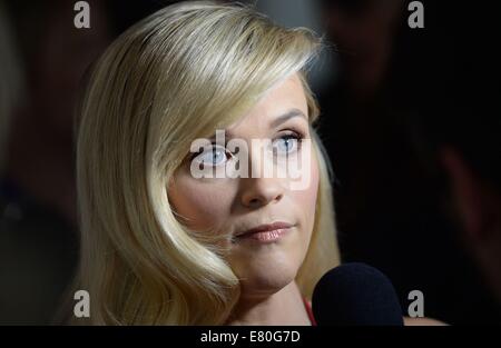 Arrivées à Reese Witherspoon pour ALLÉ GIRL Première mondiale et Opening Night Gala à la 52ème Festival du Film de New York, Alice Tully Hall au Lincoln Center, New York, NY Le 26 septembre 2014. Photo par : Kristin Callahan/Everett Collection Banque D'Images