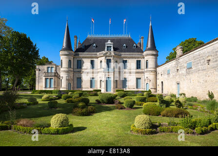 BORDEAUX, FRANCE - Mai 2014 : Château Palmer - l'un des plus célèbres vignerons en France Banque D'Images