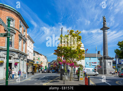 O'Connell Square dans le centre-ville, Ennis, dans le comté de Clare, Irlande Banque D'Images