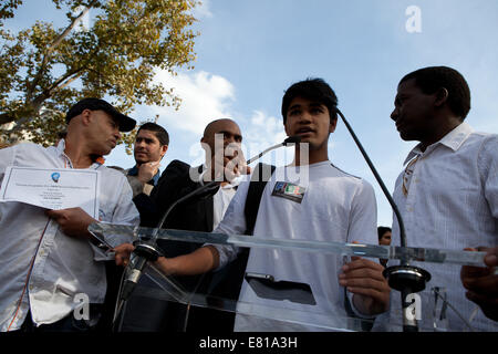 Paris, France. 28 Sep, 2014. "Pas en mon nom", le français protester pour dénoncer ISIS décapitations, Paris, France Crédit : Ania Freindorf/Alamy Live News Banque D'Images