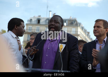 Paris, France. 28 Sep, 2014. "Pas en mon nom", le français protester pour dénoncer ISIS décapitations, Paris, France Crédit : Ania Freindorf/Alamy Live News Banque D'Images