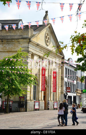 Newbury Corn Exchange, Market Place, Newbury, Berkshire, Angleterre, Royaume-Uni Banque D'Images