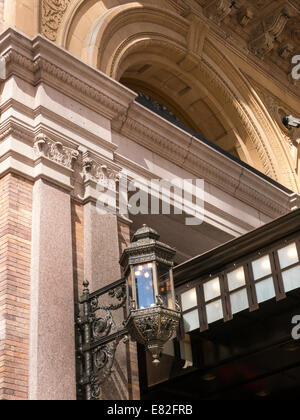 Entrée principale,auvent et Lumière, Carnegie Hall, NYC Banque D'Images