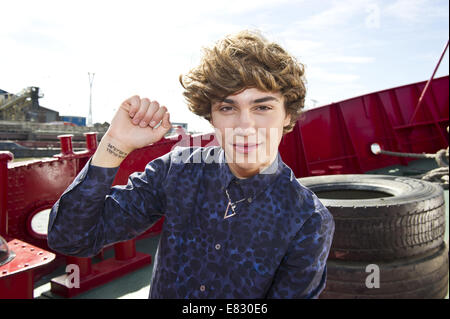 J'Union photographié à divers endroits à Londres avec : George Shelley Où : London, Royaume-Uni Quand : 25 Mars 2014 Banque D'Images