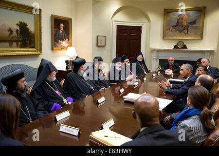 Le président Barack Obama rencontre le Patriarche Maronite libanais Bechara Rai et les chefs religieux dans la Roosevelt Room. Banque D'Images