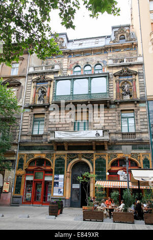 Budapest, Hongrie Mai café Mano Banque D'Images