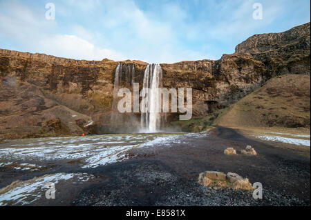 Cascade de Seljalandsfoss, Région du Sud, Islande Banque D'Images