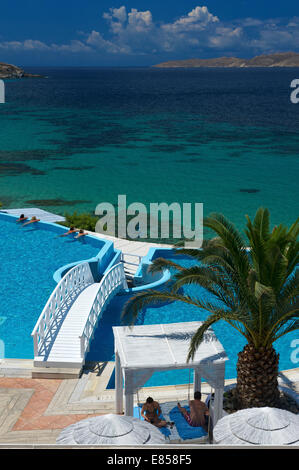 Bassin de Saint John Hotel, Agios Ioannis, Mykonos, Cyclades, Grèce Banque D'Images