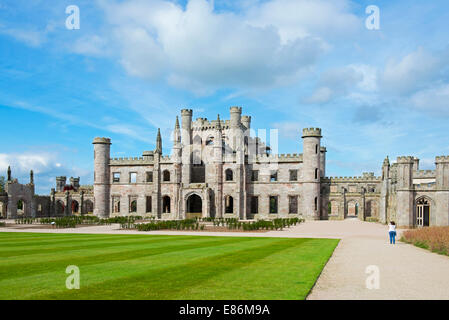 Photographier les ruines de femme Lowther Hall, près de Penrith, Cumbria, Angleterre, Royaume-Uni Banque D'Images