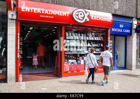 Cex Entertainment Exchange store sur Wood Green High Road, London England Royaume-Uni UK Banque D'Images