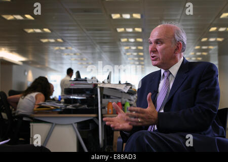 Vince Cable , ancien leader Libdem, dans le bureau de Manchester Evening News. Banque D'Images