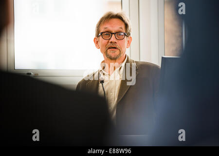 Bob Jessop, professeur de sociologie et co-directeur du Centre de recherche en économie politique culturelle à l'Université de Lancaster. Banque D'Images