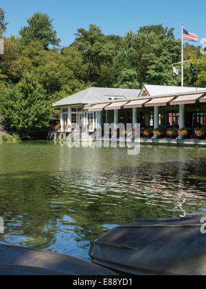 Loeb Boathouse Restaurant à Central Park, NYC Banque D'Images