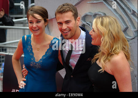 Première mondiale de «divergente" tenue à l'Odeon Leicester Square - Arrivées en vedette : Kate Winslet,Theo James,Shailene Woodley Où : London, Royaume-Uni Quand : 30 Mars 2014 Banque D'Images