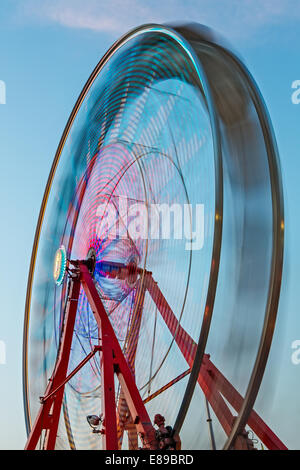 La Douce grande roue en mouvement au Sussex County State Fair, à Augusta dans le New Jersey. Banque D'Images