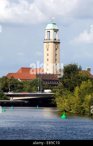 Berlin, Allemagne, la tour de l'hôtel de ville de Spandau Banque D'Images