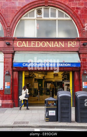 La station de métro Caledonian Road Londres Angleterre Royaume-Uni UK Banque D'Images