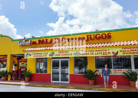 Miami Florida, Tamiami Trail, El Palacio de los Jugos, restaurant restaurants repas manger à l'extérieur café cafés bistro, cubain, devant, extérieur, exterieur Banque D'Images