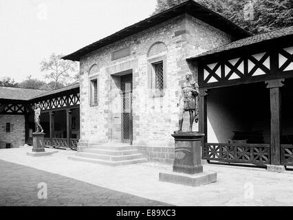 Achtziger Jahre, UNESCO Weltkulturerbe, Statuen im Roemerkastell Saalburg à Bad Homburg vor der Hoehe, Naturpark Taunus, Hessen Banque D'Images