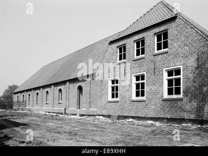 Achtziger Jahre, Wohnhaeuser Wilhelminengang dans der Gasse à Leer, Allemagne Banque D'Images