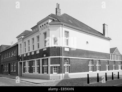 Achtziger Jahre, Wohnhaus in der Woerde à Leer, Allemagne Banque D'Images