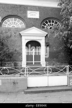 Achtziger Jahre, Kirchentor Mennonitenkirche, Evangelische à Leer, Allemagne Banque D'Images