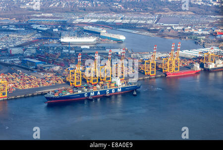 Zone portuaire de la ville de Brême, north port, installations portuaires, de la rivière Weser, terminal à conteneurs, Bremerhaven, Brême, Allemagne Banque D'Images