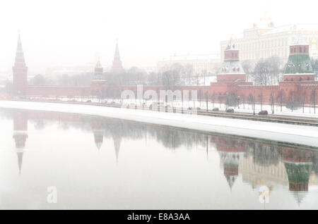 Vue sur le Kremlin de la Moskova, Moscou, Russie Banque D'Images