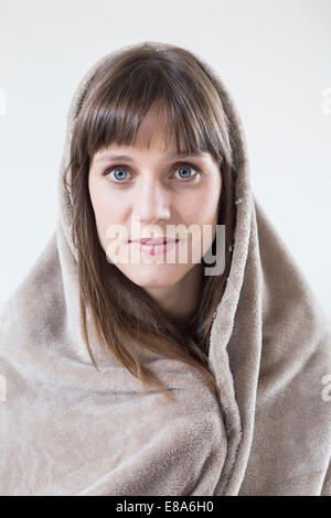 Portrait of mid adult woman in, Close up Banque D'Images