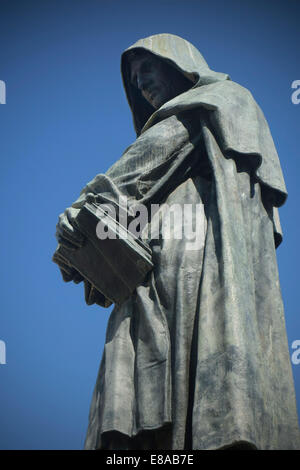 Statue de Giordano Bruno sur le Campo de' Fiori Rome Italie Banque D'Images