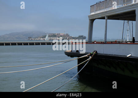 Vue de l'Île Alcatraz prison de San Francisco bay Banque D'Images