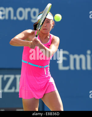 Shuai Peng (CHN) en action à l'US Open 2014 à New York,USA Banque D'Images