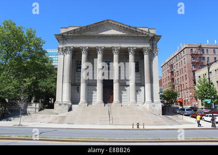 Palais de justice du comté de Richmond, Saint George, Staten Island, New York. Conçu par Carrère & Hastings. Construit en 1913-1919.